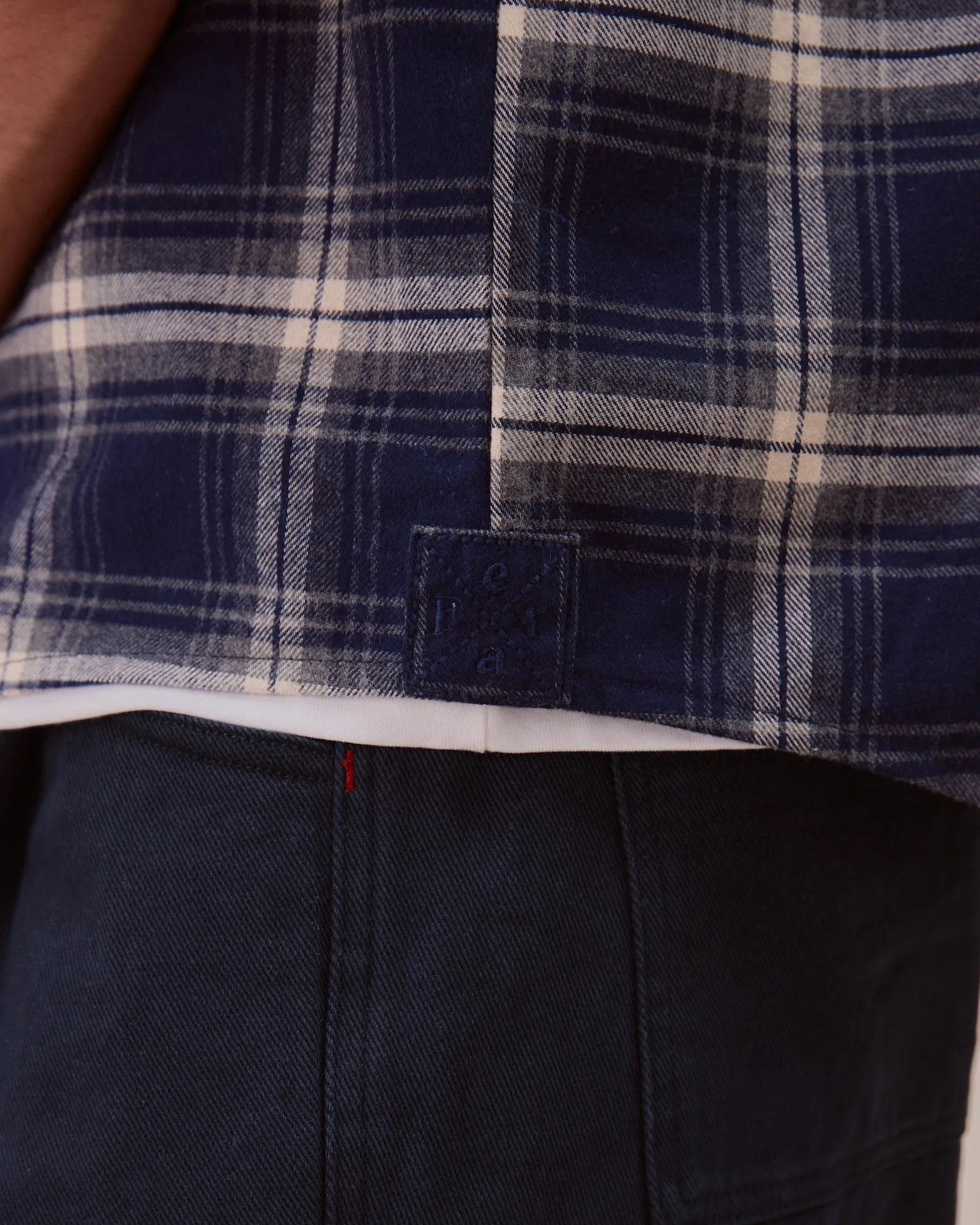 Tay Shirt - Navy - Image 6